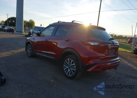 2023 Nissan Kicks Sr Xtronic Cvt z USA, uszkodzony, nr VIN 3N1CP5DV1PL526410